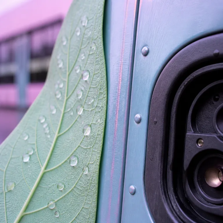 Bus biomethane ou bus électrique : le choix stratégique qui divise les autorités de transport